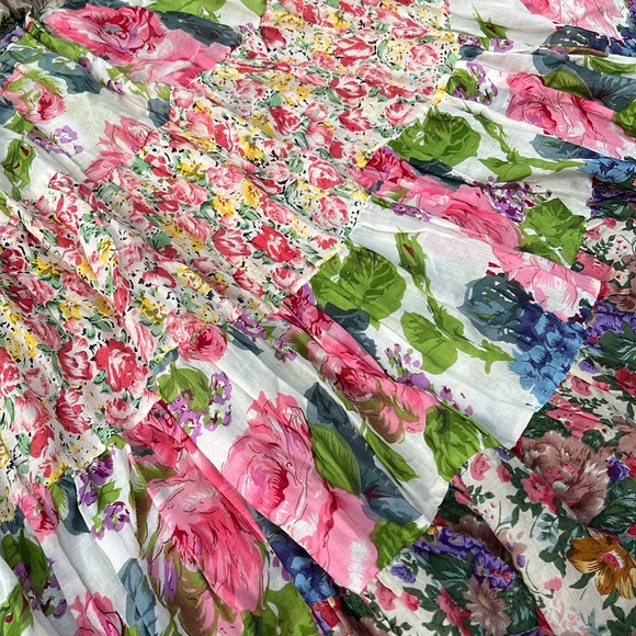 GORGEOUS 80’s Gitano skirt - Picture 2 of 9